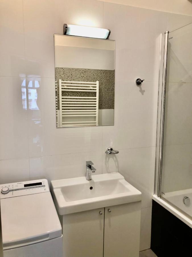 Karlin Cozy Studio Praha Bagian luar foto